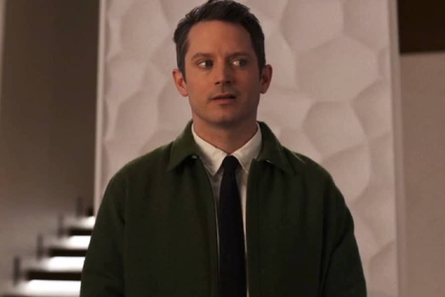 Elijah Wood looking suspicious